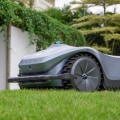 Navigating Robotic Lawn Mowers: Troubleshooting Common Issues